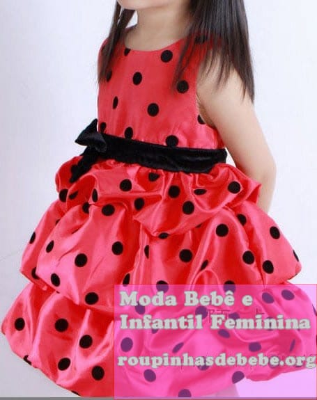 vestido infantil moranguinho